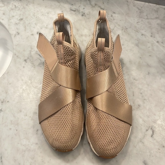 Sorel Kinetic Sneak size 10 neutral beige like new - Picture 5 of 9